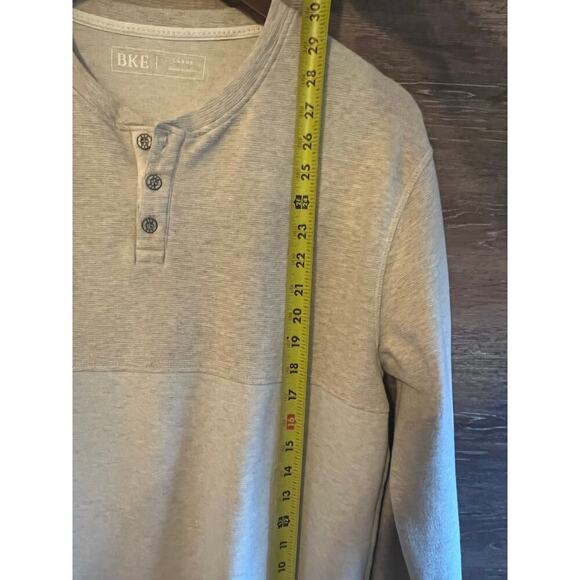 Bke Men Long sleeves Henley Shirt Size Large Pullover Off White Excellent Cream - Picture 5 of 8